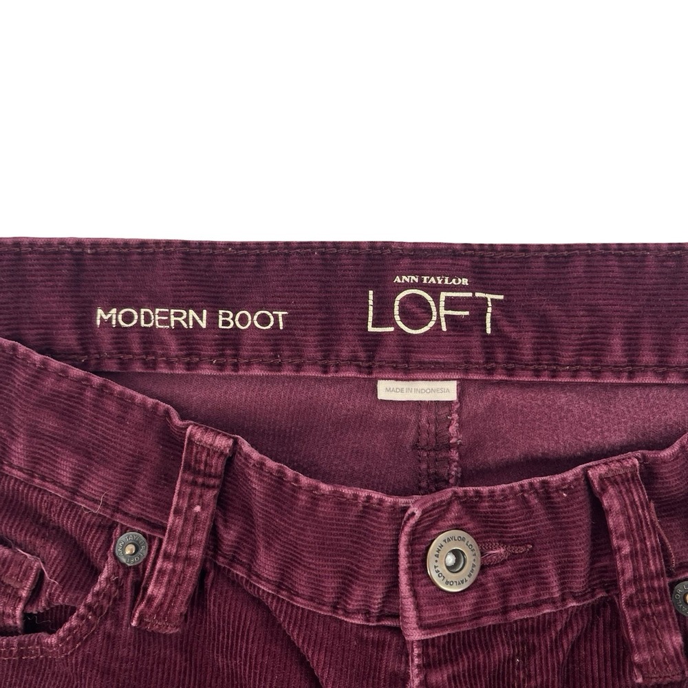 LOFT Women's 4 Long Burgundy Corduroy Bootcut Pants 70s Retro Dark Academia - Picture 3 of 7